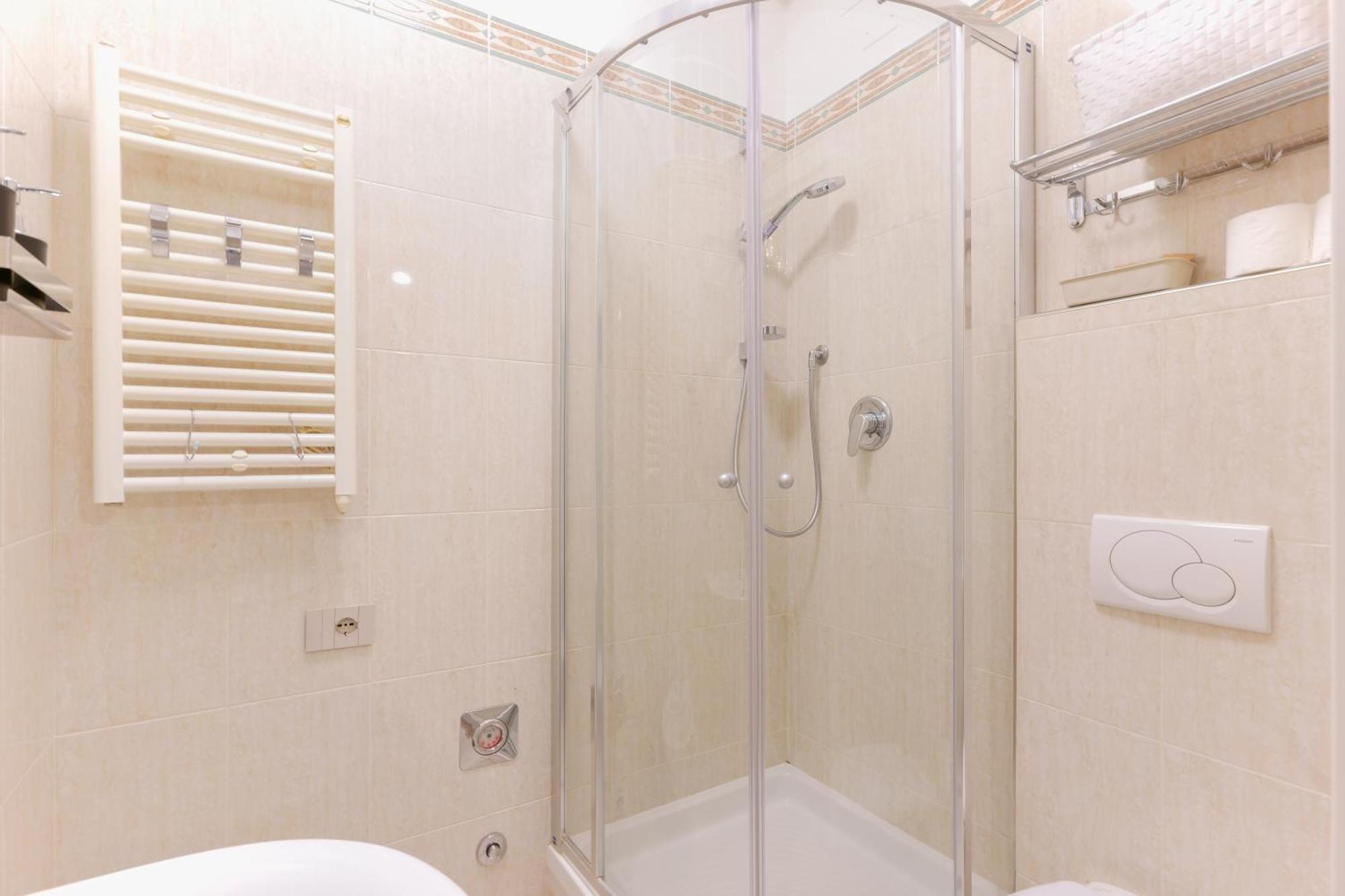 M&M Apartment Bologna Ngoại thất bức ảnh